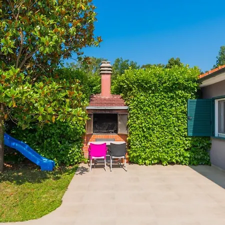 Beautiful Lara With Sauna In Imotski * Kamenmost