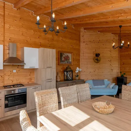 Beautiful Lara With Sauna In Imotski