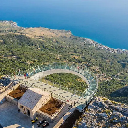 Beautiful Lara With Sauna In Imotski