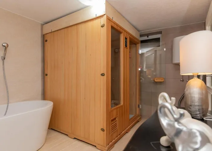 Villa Beautiful Lara With Sauna In Imotski *