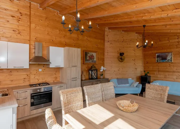 Beautiful Lara With Sauna In Imotski